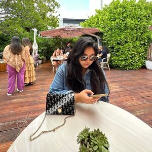 Meet your Posher, An